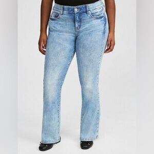 Torrid Bombshell Straight Premium Stretch High-Rise Jean